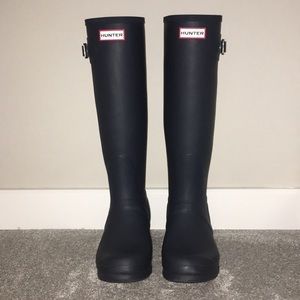 ‘Original Tall’ Hunter Rain Boot (Navy Blue Matte)